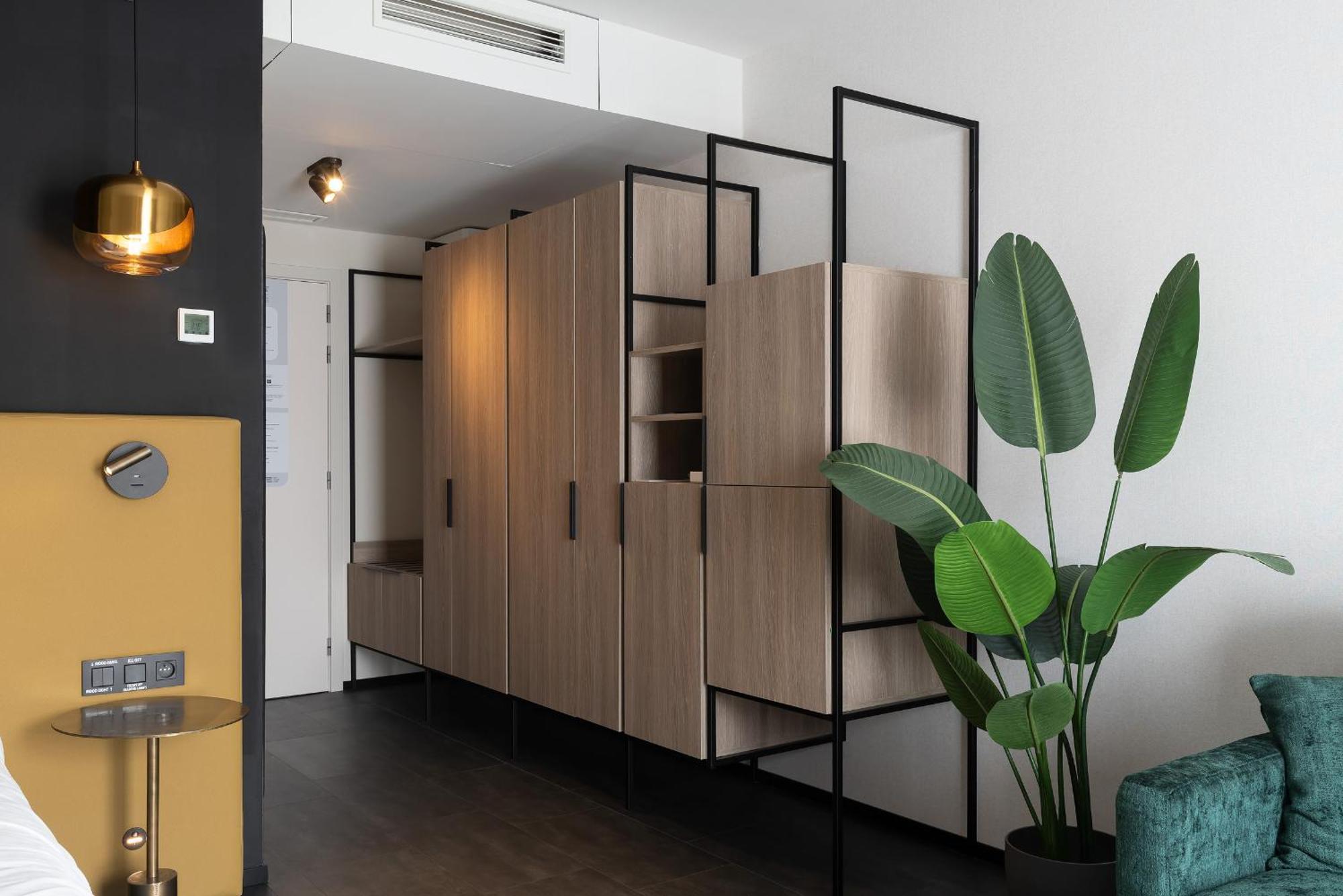 איפר Ariane Hotel מראה חיצוני תמונה