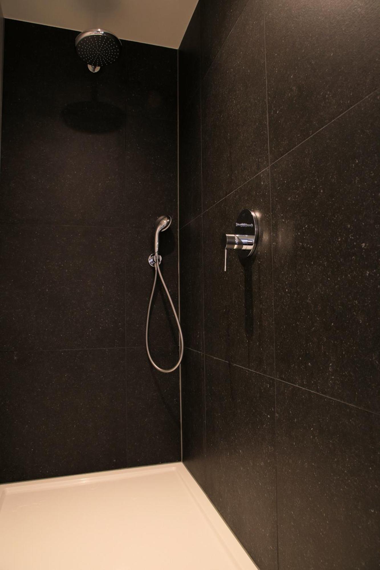 איפר Ariane Hotel מראה חיצוני תמונה