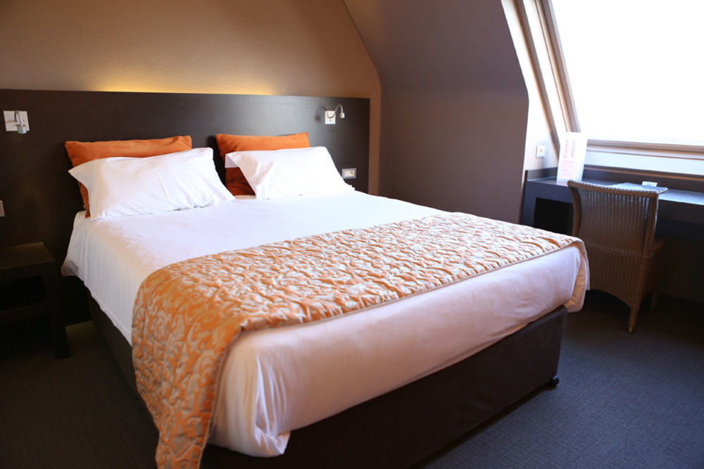 איפר Ariane Hotel מראה חיצוני תמונה